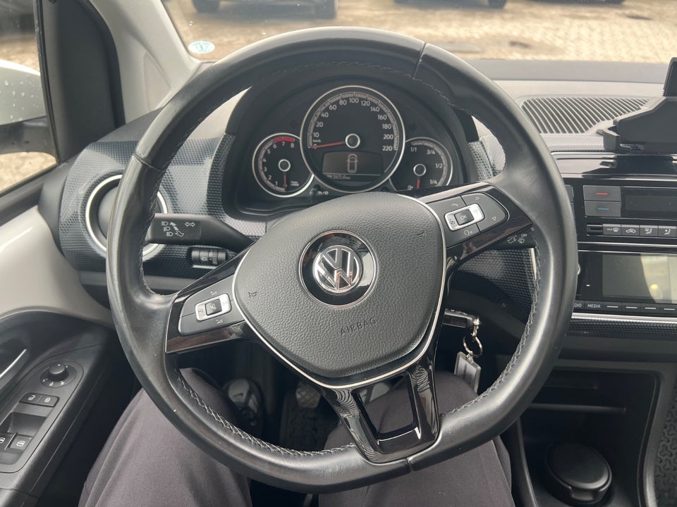 VW Up! 1,0 MPi 60 Move Up! BMT 5d