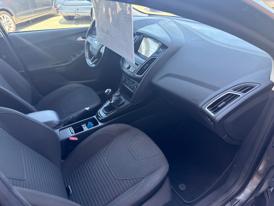 Ford Focus 1,0 SCTi 125 Titanium Fun stc. 5d