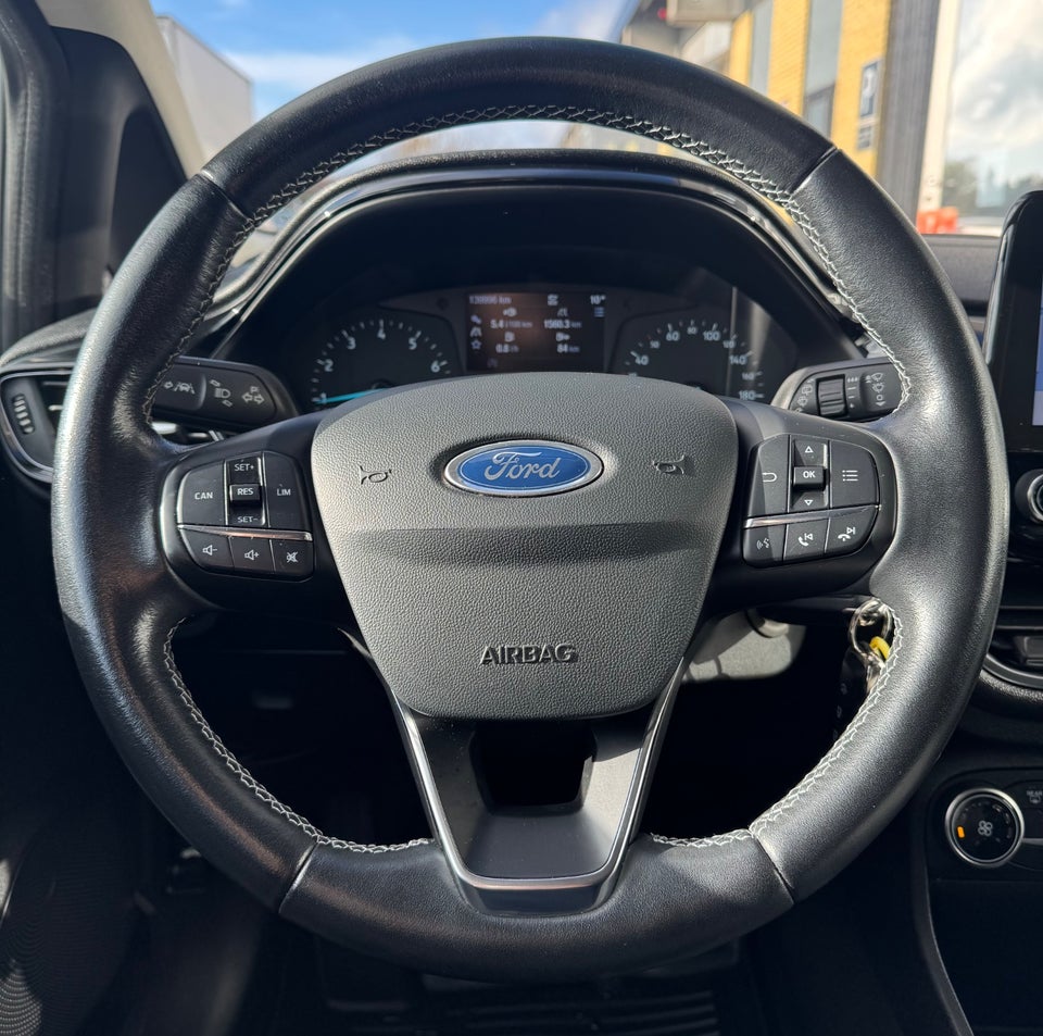 Ford Fiesta 1,0 EcoBoost Titanium 5d
