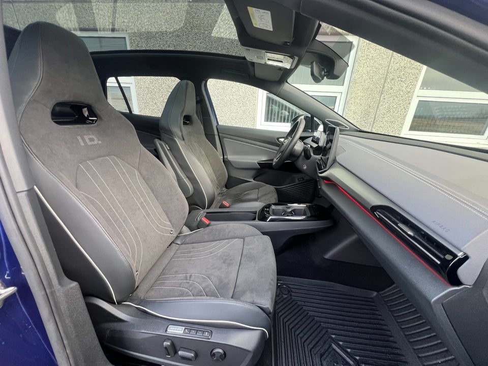 VW ID.4 77 Pro 5d
