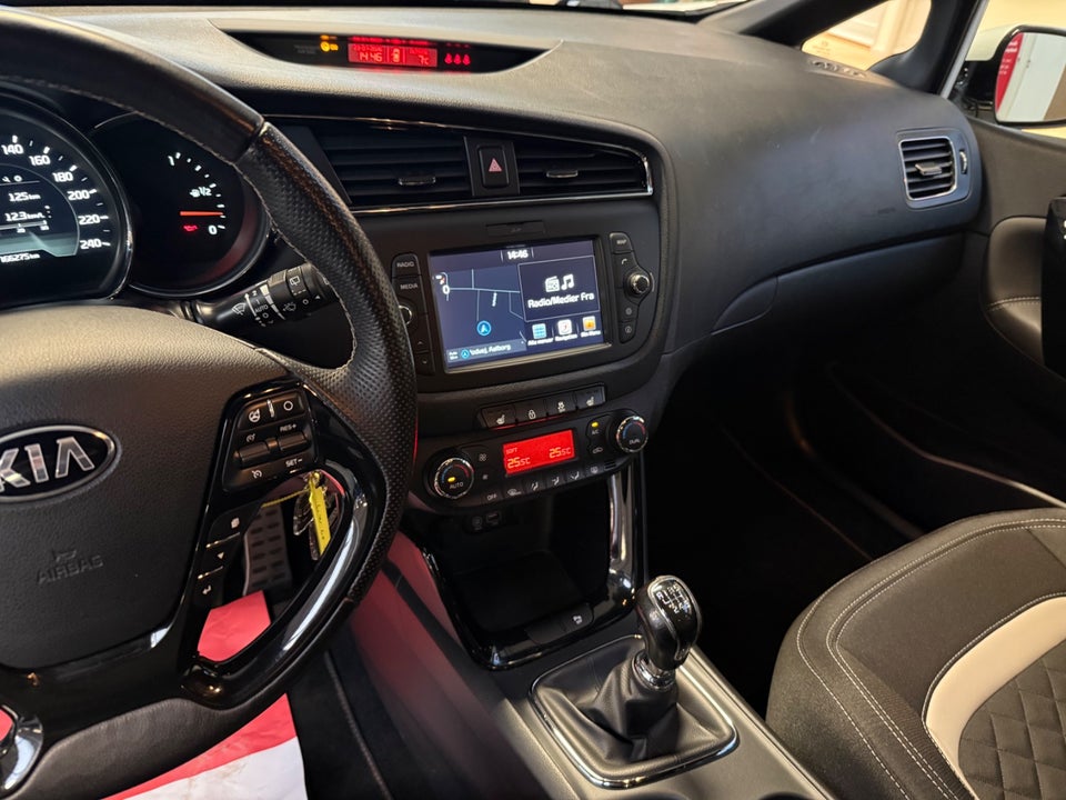 Kia Ceed 1,6 CRDi 136 GT-Line SW 5d