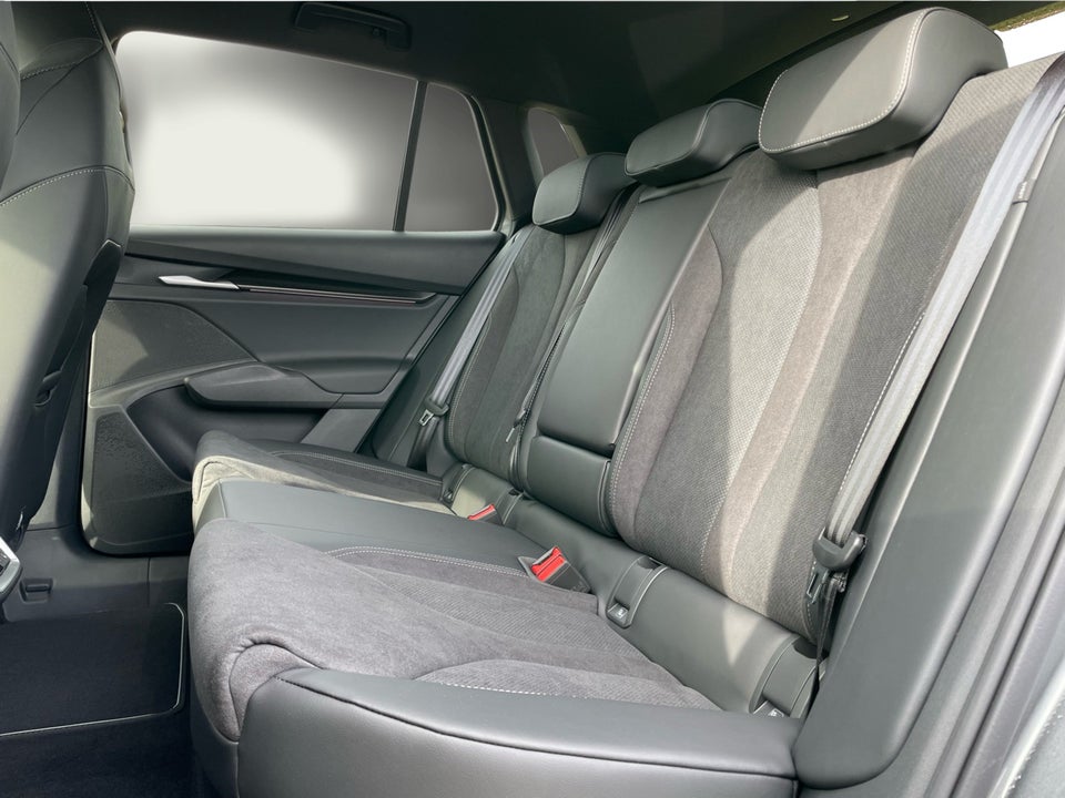 Skoda Elroq 85 iV Sportline 5d