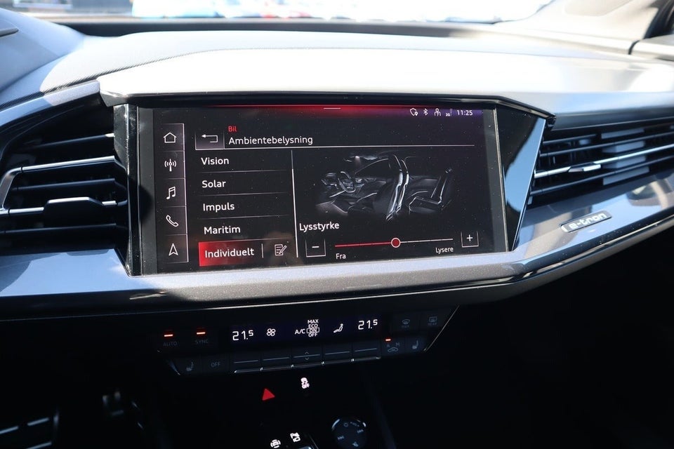 Audi Q4 e-tron 45 S-line quattro 5d