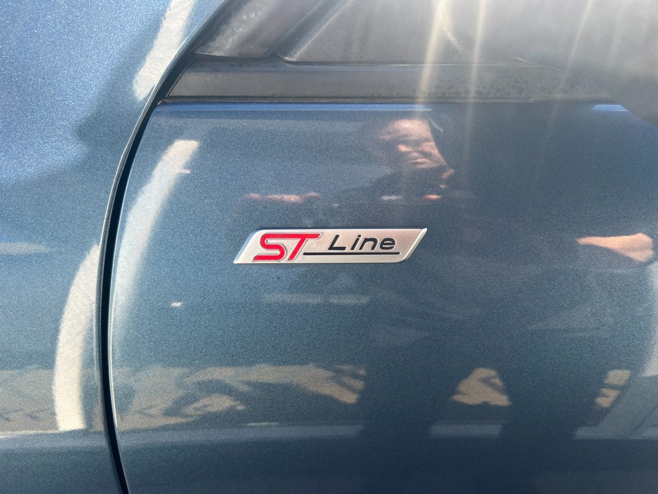 Ford Kuga 2,5 PHEV ST-Line X CVT 5d