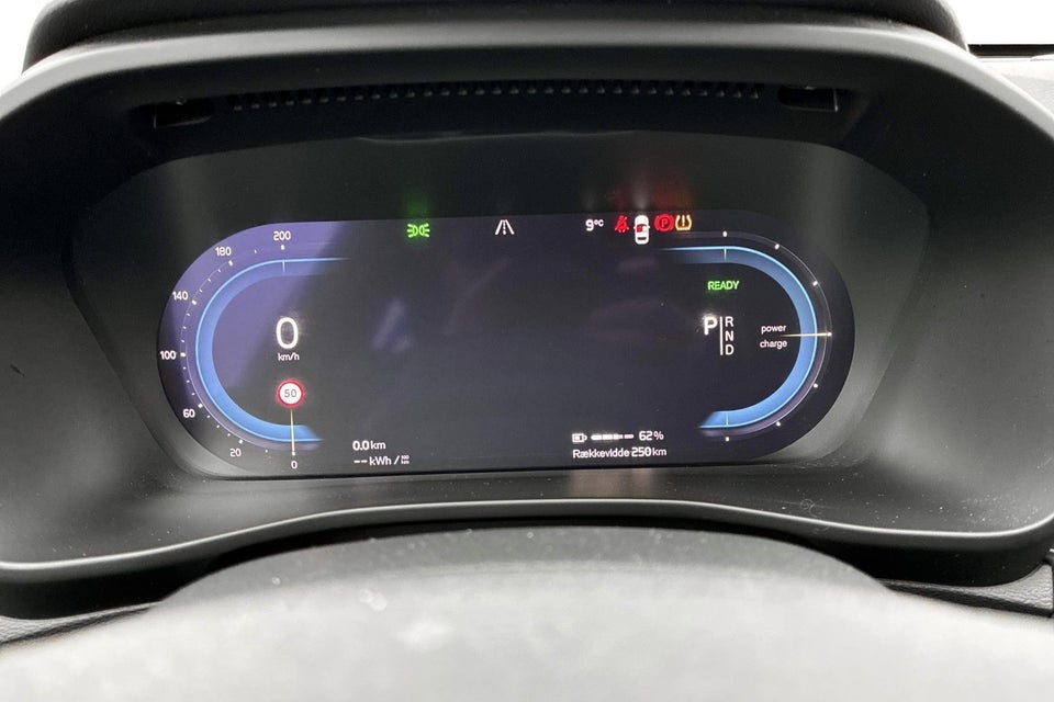 Volvo XC40 P6 ReCharge Plus 5d