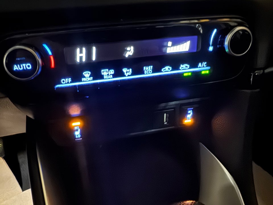 Toyota Yaris 1,5 Hybrid H1 e-CVT 5d