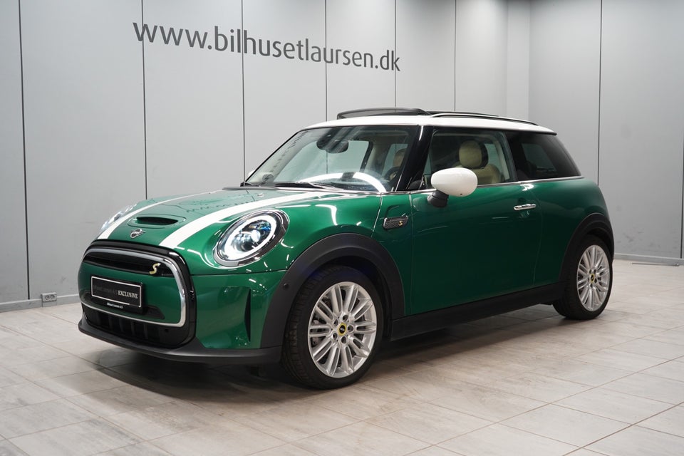 MINI Cooper SE Classic Trim 3d