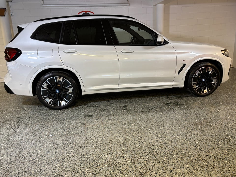 BMW iX3 Charged Plus M-Sport 5d