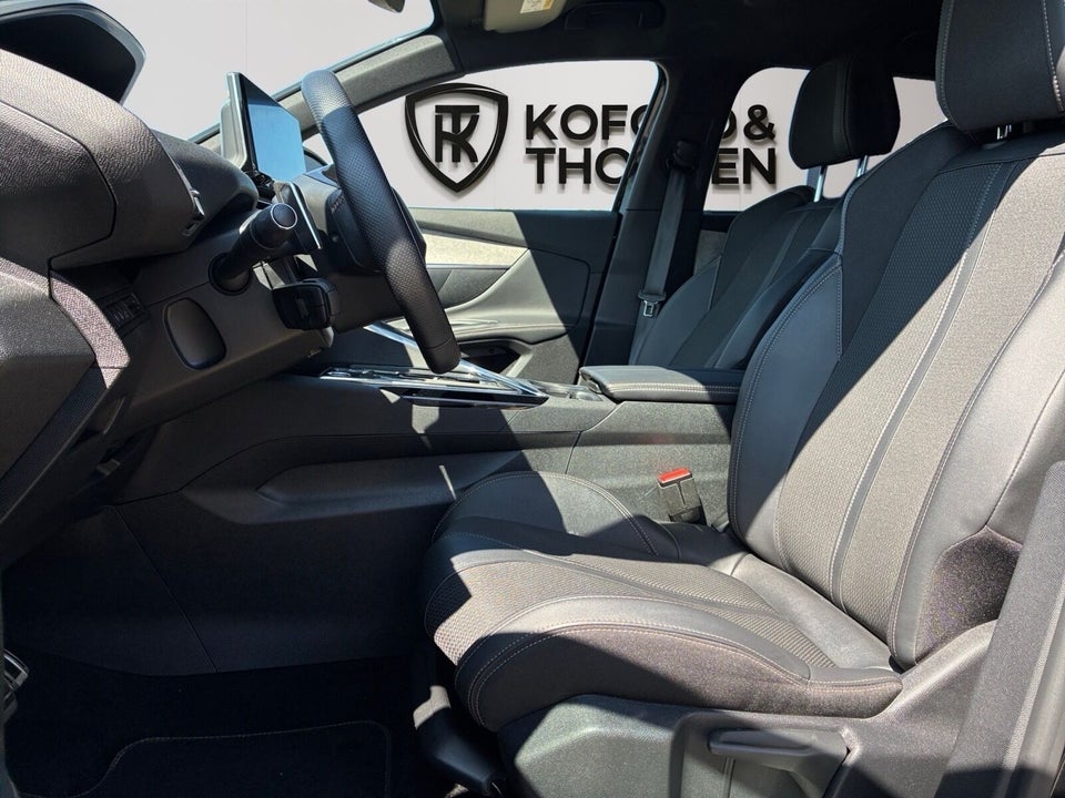 Peugeot 5008 1,2 PureTech 130 GT Black Pack EAT8 7prs 5d