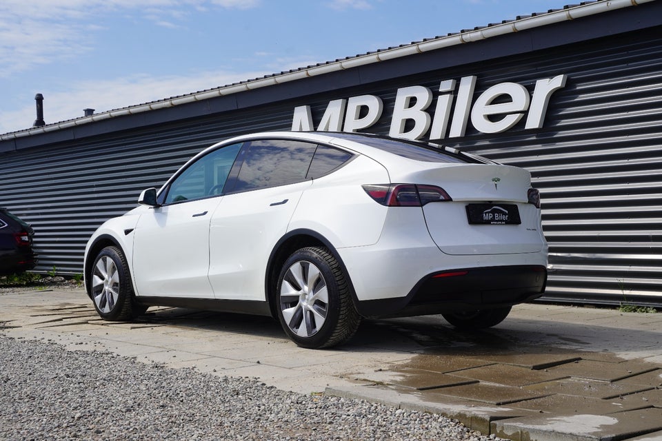 Tesla Model Y Long Range AWD 5d