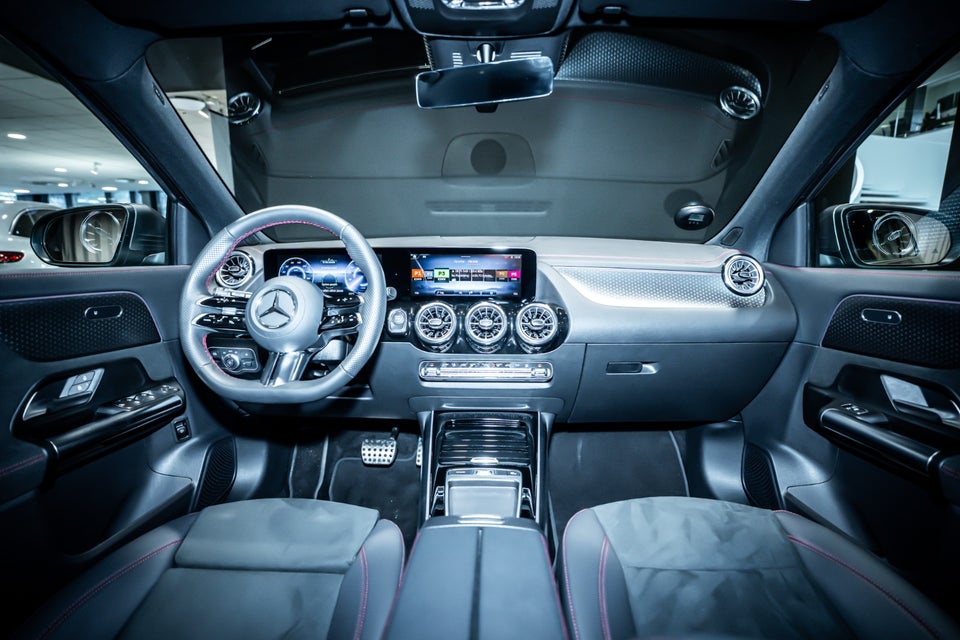 Mercedes EQA250+ AMG Advance 5d