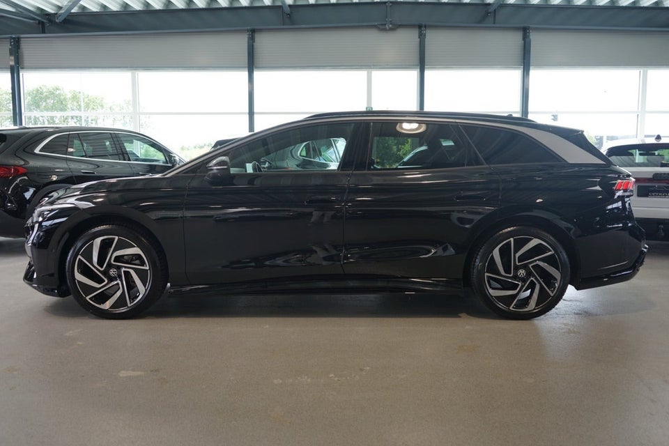 VW ID.7 86 Style S Tourer 5d