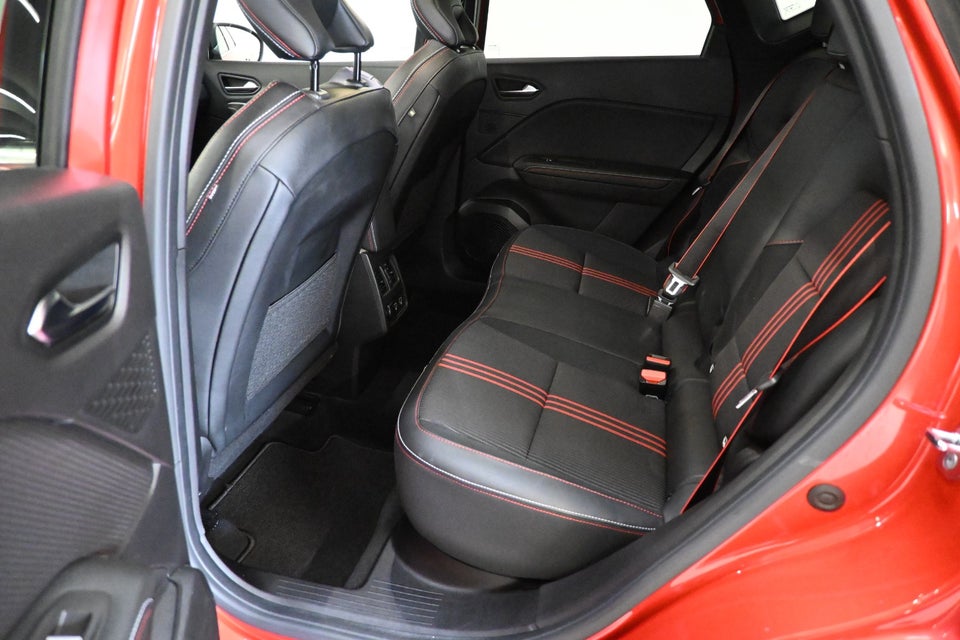 Renault Captur 1,6 E-Tech R.S. Line 5d