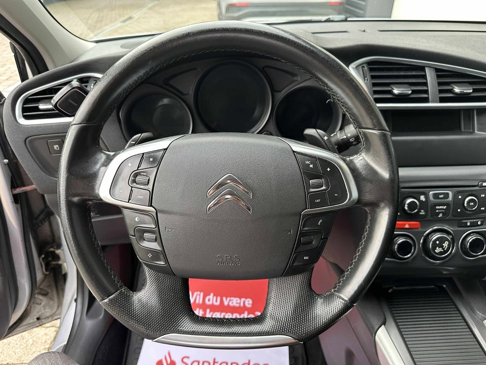 Citroën C4 1,6 e-HDi 112 Seduction E6G 5d