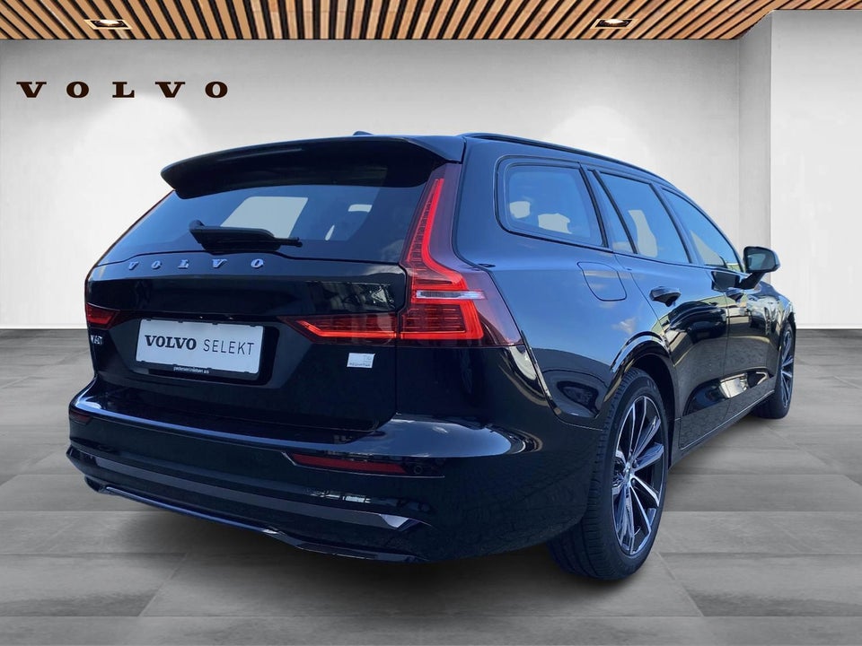 Volvo V60 2,0 T6 ReCharge Plus Dark aut. AWD 5d