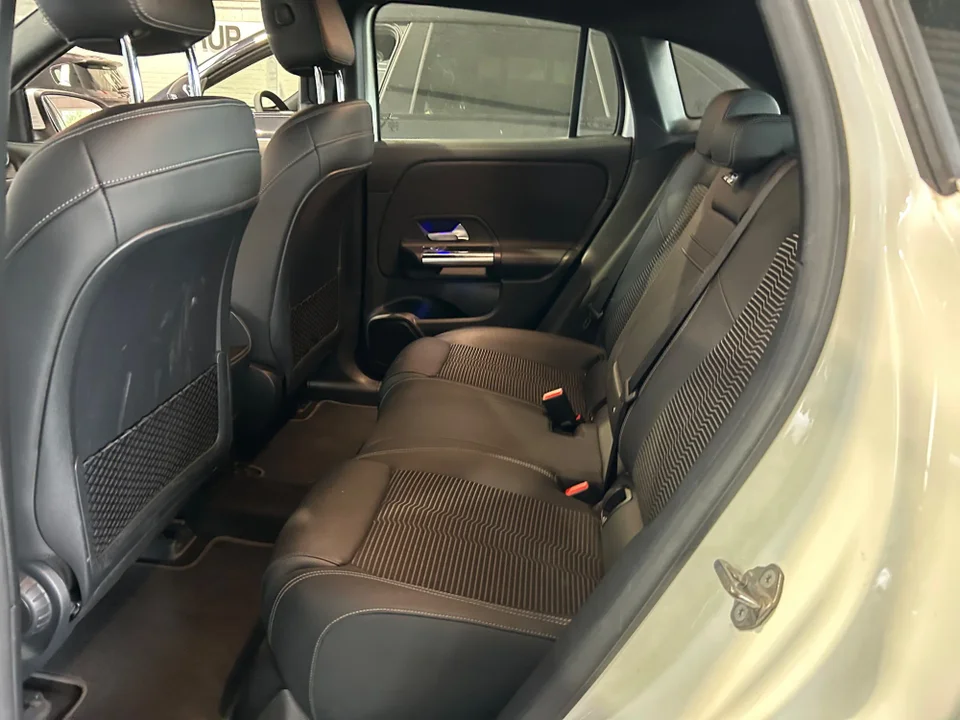 Mercedes EQA250 Progressive 5d