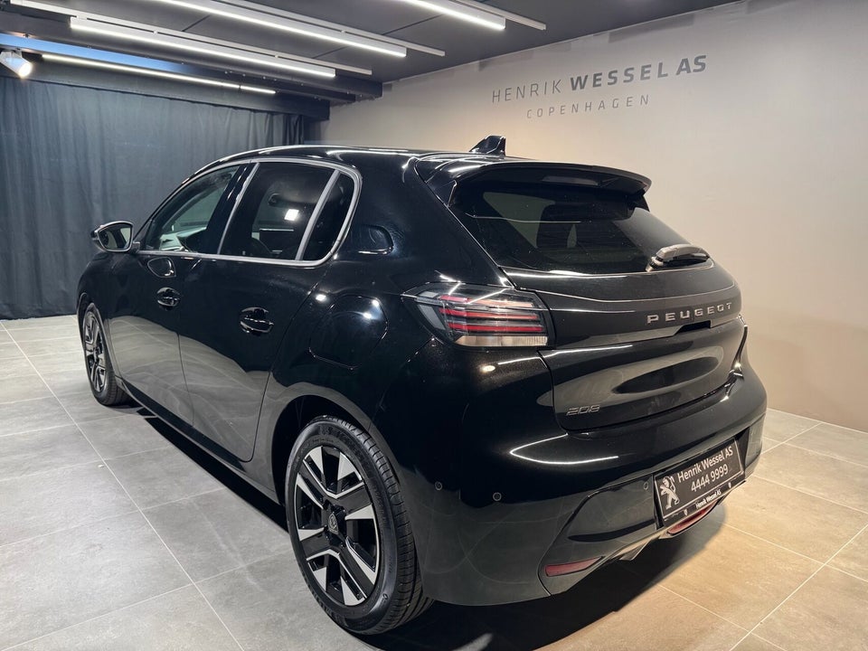 Peugeot 208 1,2 PureTech 100 Allure+ 5d