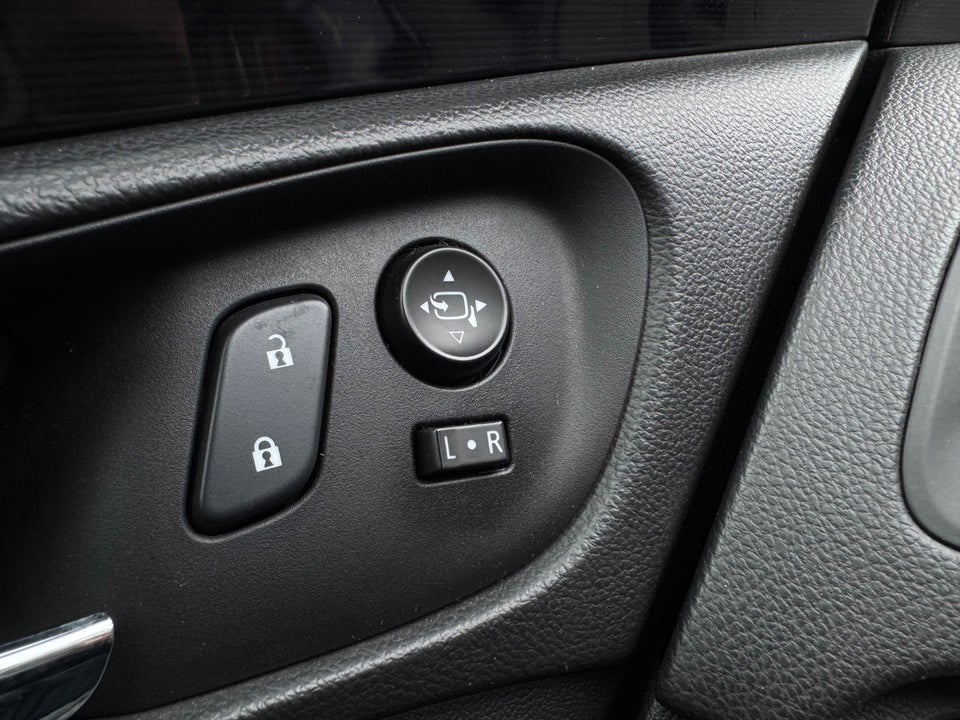 Opel Insignia 1,6 CDTi 136 Cosmo Sports Tourer 5d