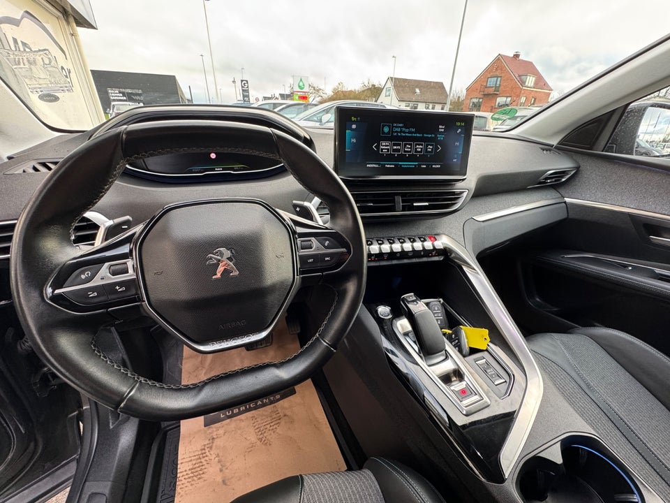 Peugeot 3008 1,6 Hybrid Allure Limited EAT8 5d