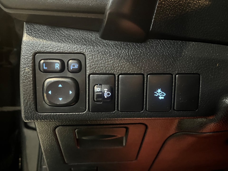 Toyota Auris 1,8 Hybrid H2 Comfort Touring Sports CVT 5d