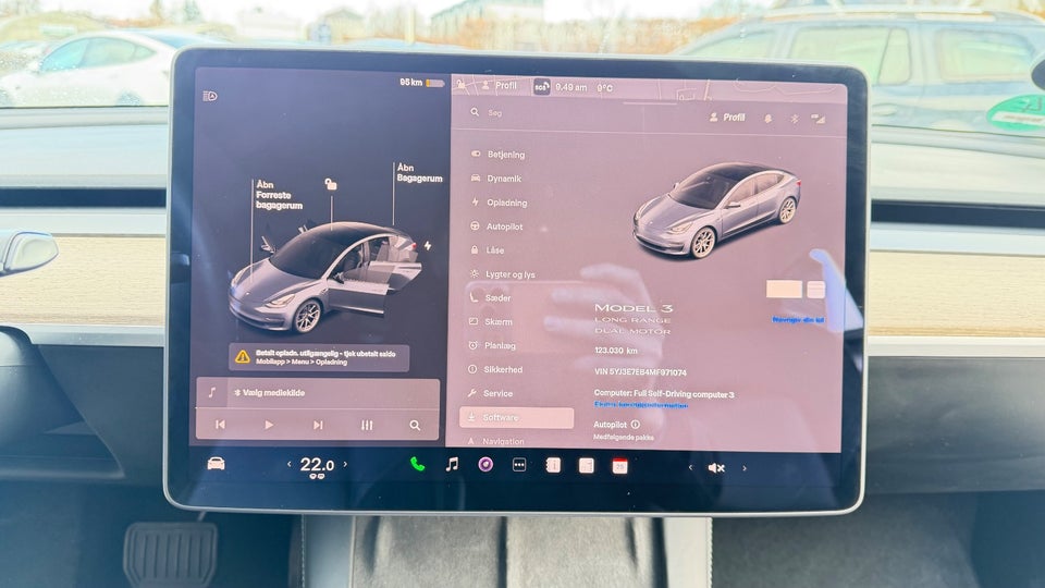 Tesla Model 3 Long Range AWD 4d