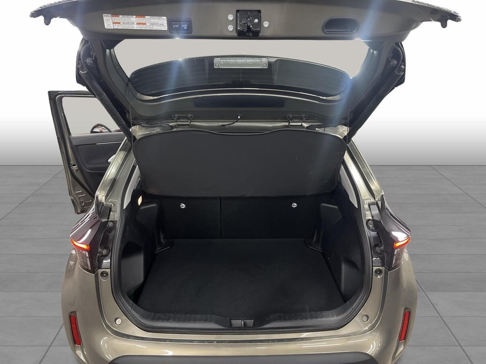 Toyota Yaris Cross 1,5 Hybrid Active Tech e-CVT 5d