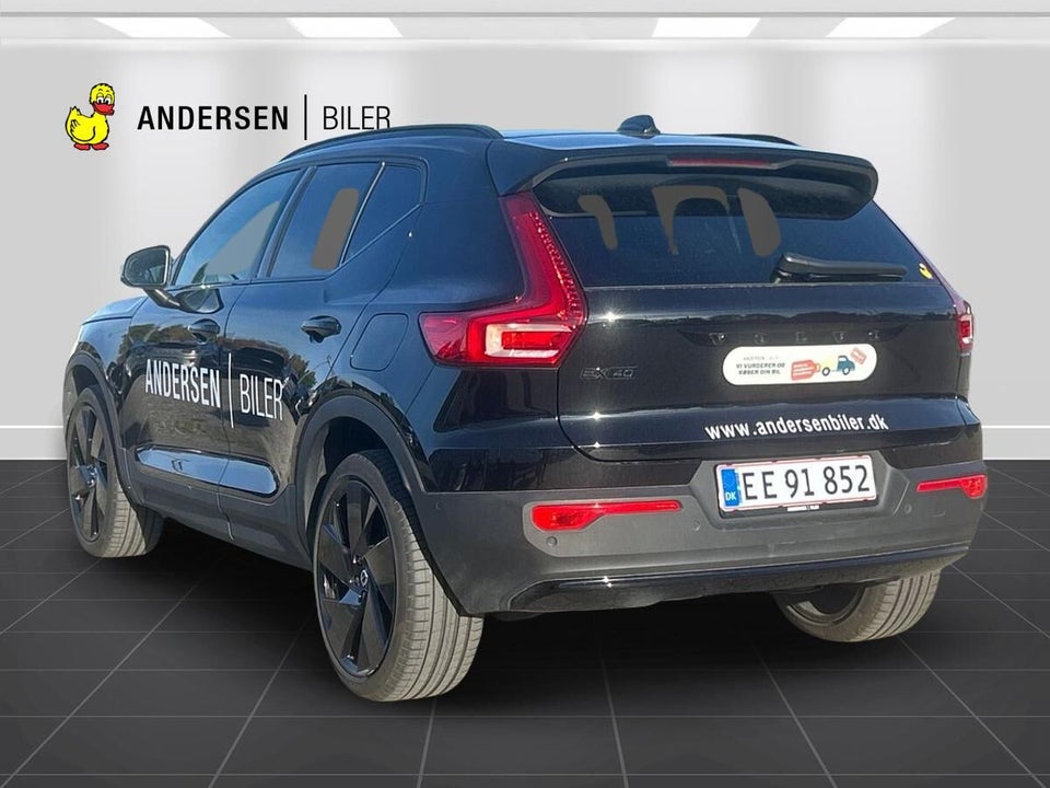 Volvo EX40 Extended Range Black Edition 5d