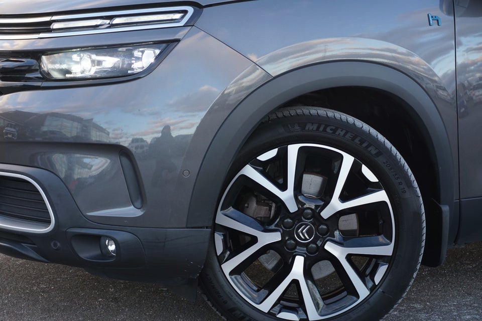 Citroën C5 Aircross 1,6 Hybrid Shine Sport EAT8 5d