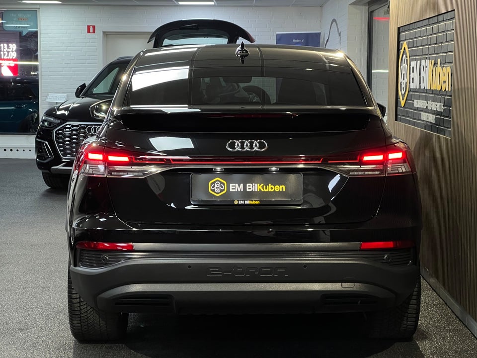 Audi Q4 e-tron 35 Sportback 5d