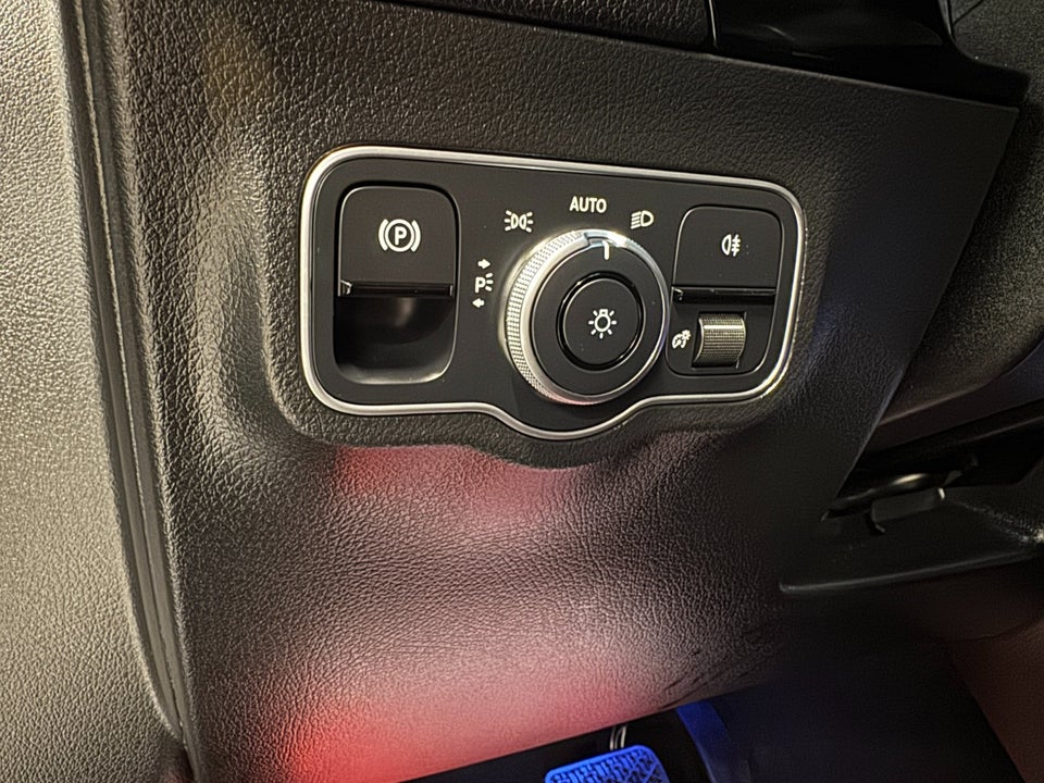 Mercedes EQA250+ Progressive 5d