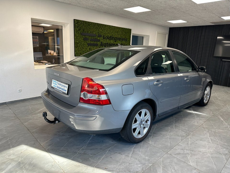 Volvo S40 2,4 Summum aut. 4d