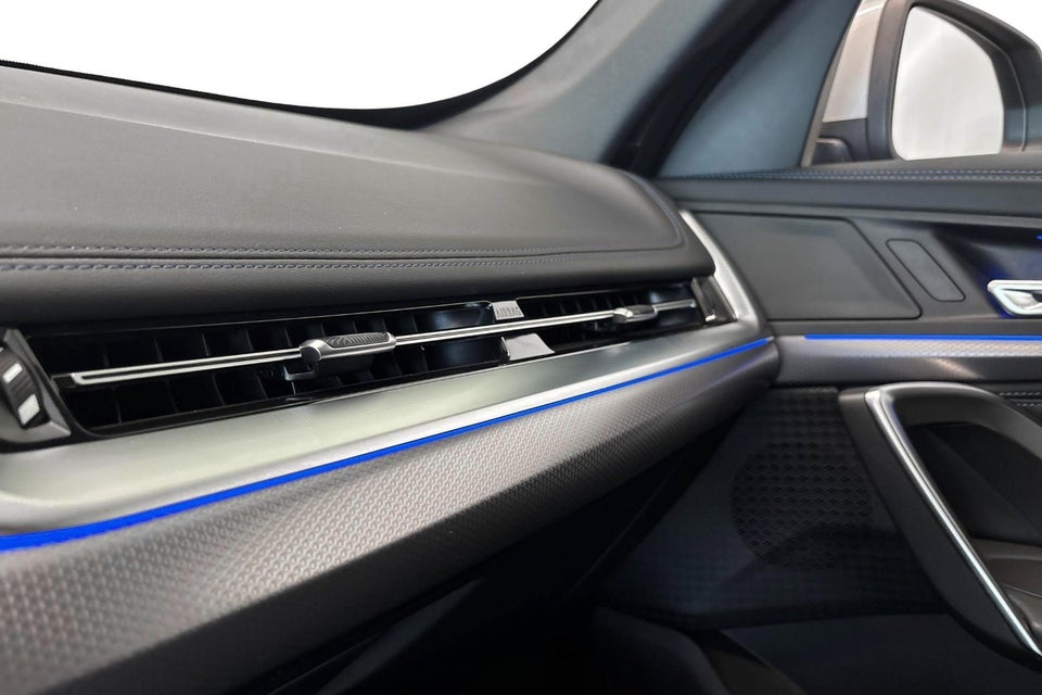 BMW iX1 xDrive30 M-Sport 5d