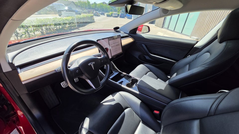 Tesla Model 3 Performance AWD 4d
