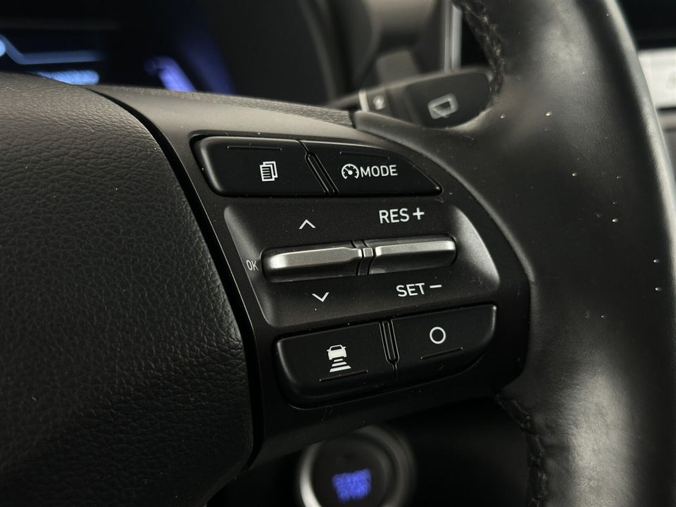 Hyundai Kona 64 EV Premium 5d