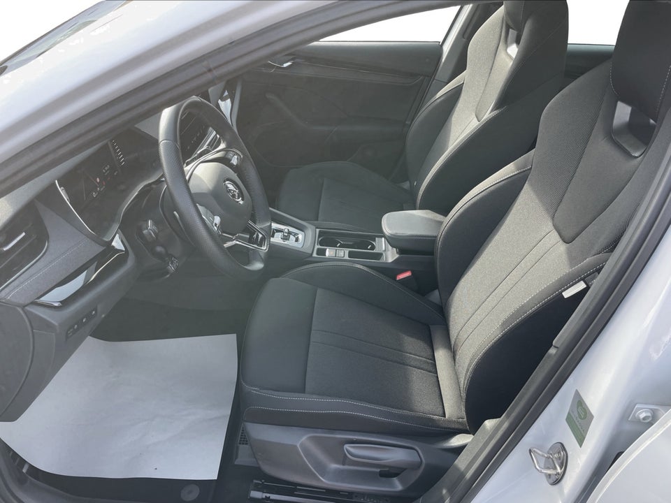 Skoda Octavia 1,5 eTSi 150 Sportline Combi DSG 5d