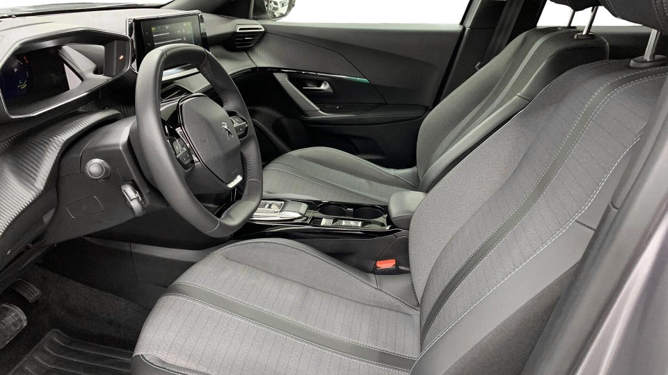 Peugeot e-2008 50 Allure Pack 5d