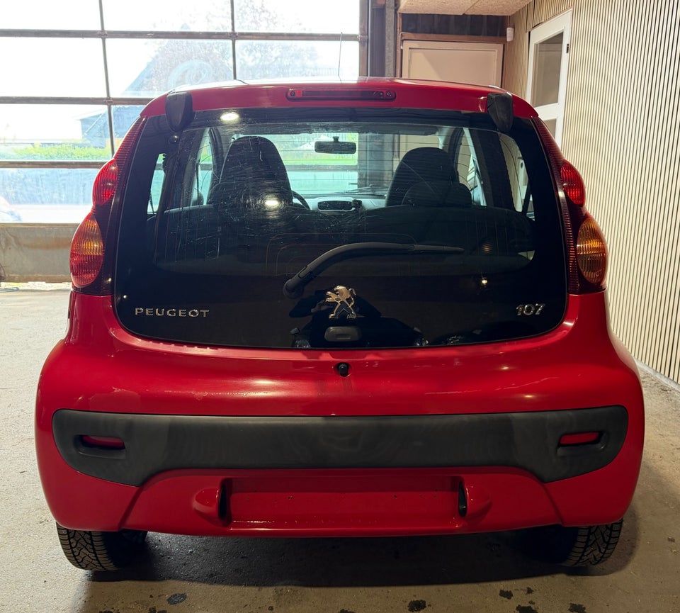 Peugeot 107 1,0 Active 5d