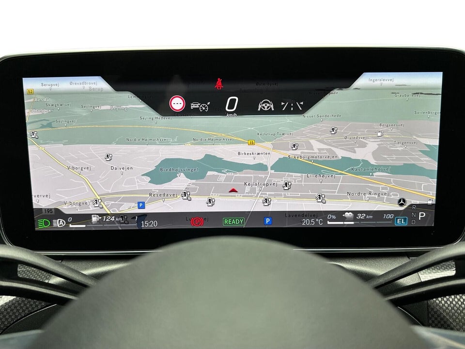 Mercedes C300 e 2,0 AMG Line stc. aut. 5d