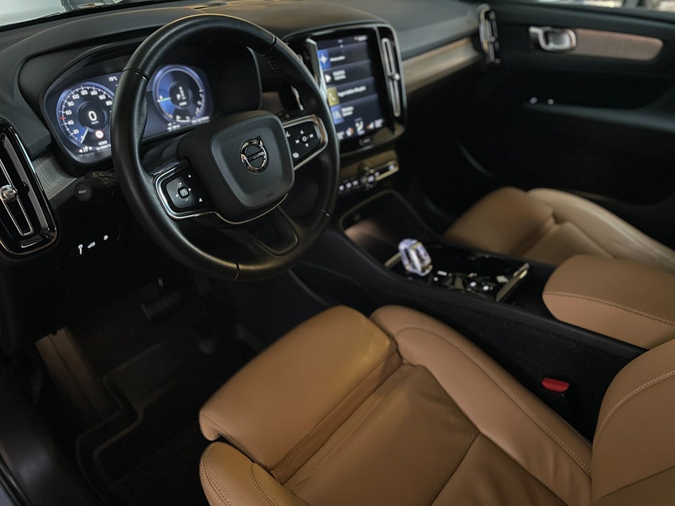 Volvo XC40 1,5 T5 ReCharge Inscription aut. 5d