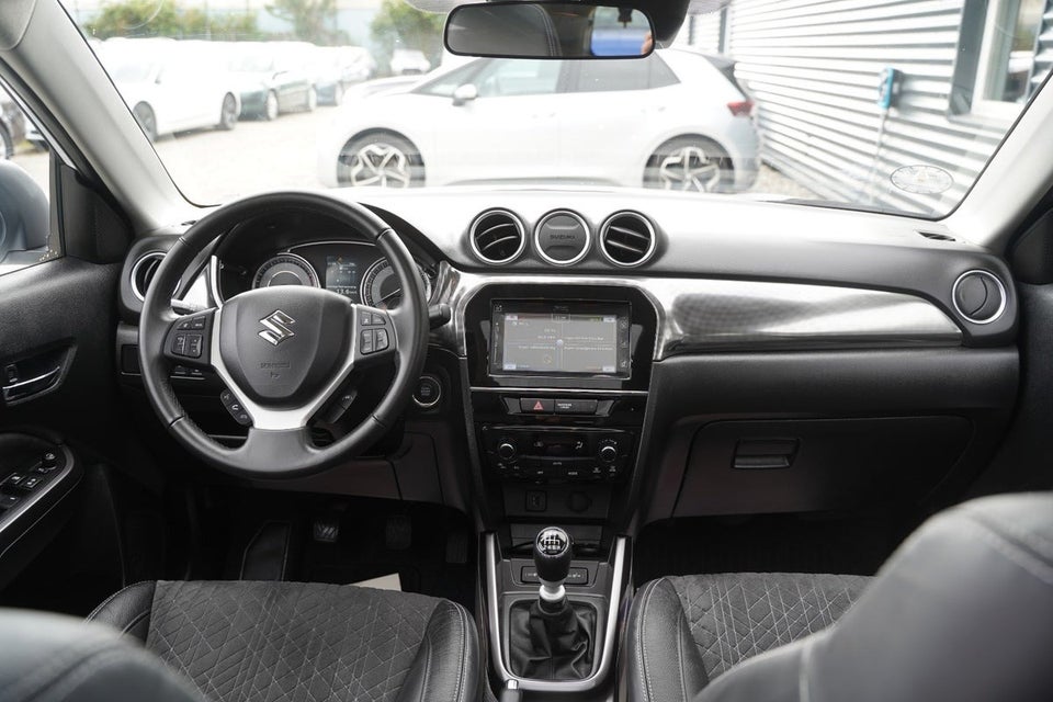 Suzuki Vitara 1,4 mHybrid Adventure 5d