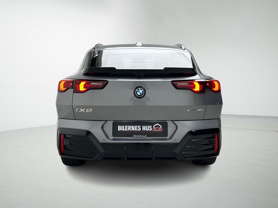 BMW iX2 xDrive30 M-Sport 5d