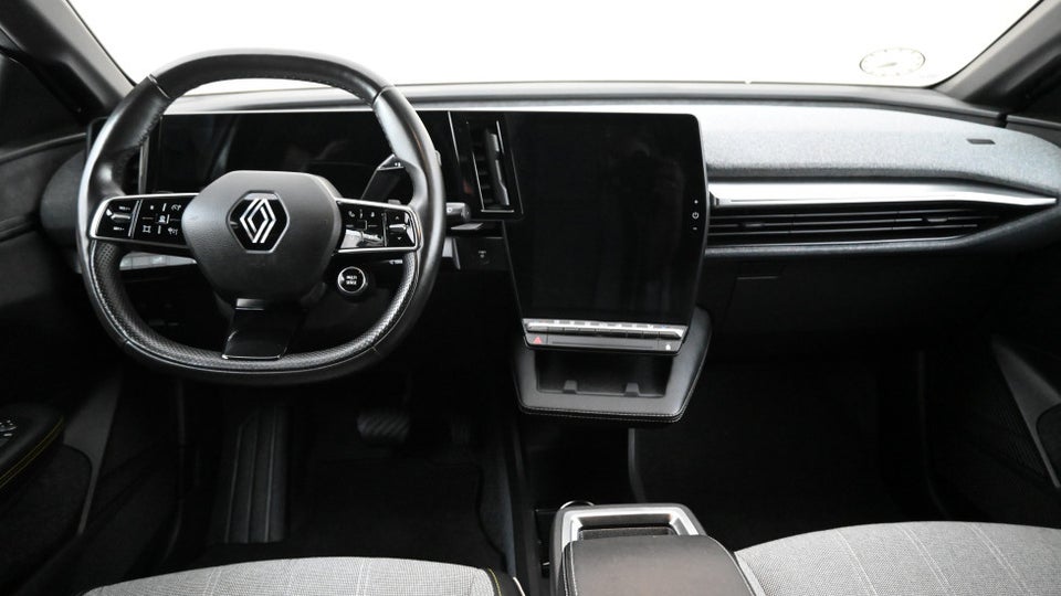 Renault Megane E-Tech 60 Techno 5d