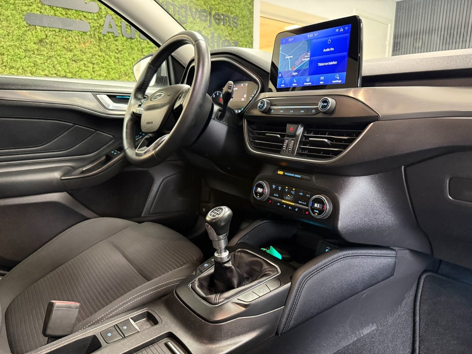 Ford Focus 1,0 EcoBoost mHEV Titanium stc. 5d