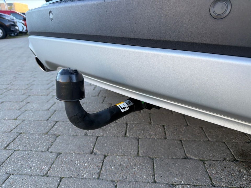 Ford Kuga 2,5 PHEV Titanium X CVT 5d
