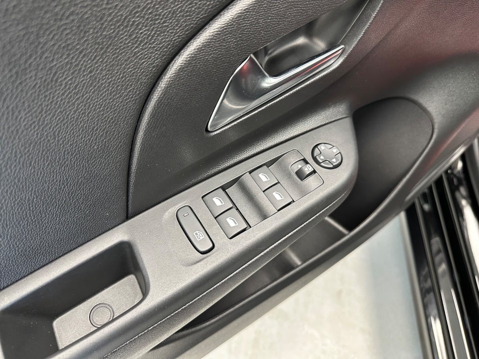 Opel Corsa 1,2 T 100 Elegance 5d