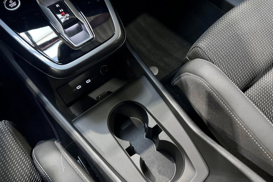 Audi Q4 e-tron 45 Progress 5d