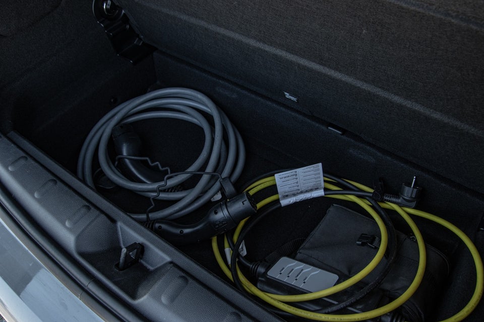 MINI Cooper SE Essential 3d