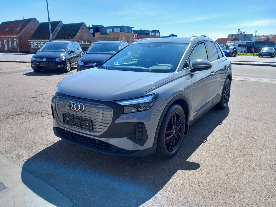 Audi Q4 e-tron 40  5d