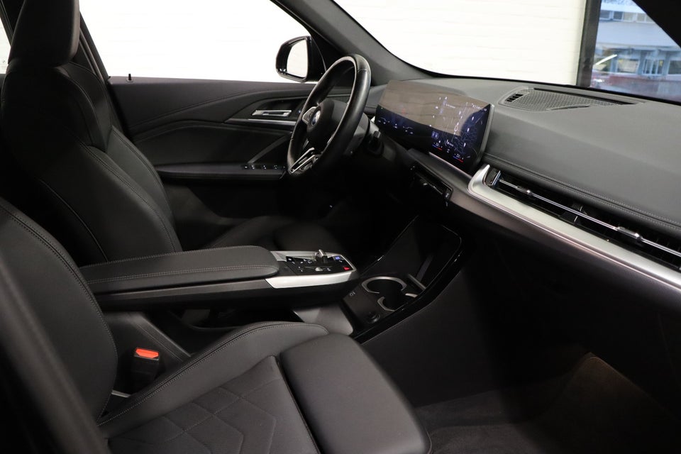 BMW iX1 xDrive30 M-Sport Premium 5d