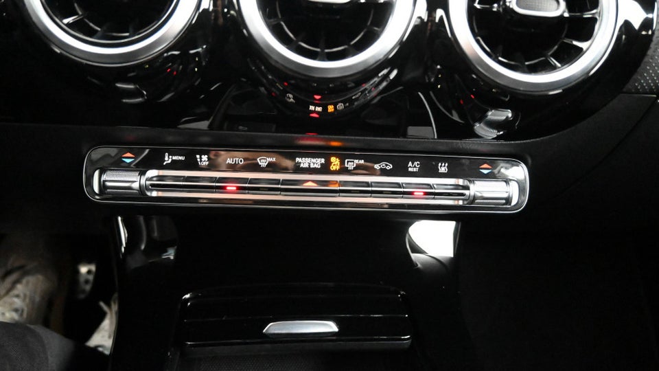 Mercedes A250 e 1,3 AMG Line aut. 5d